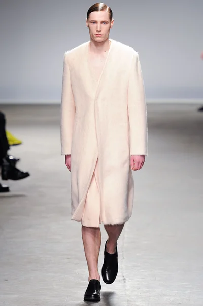 Look 26